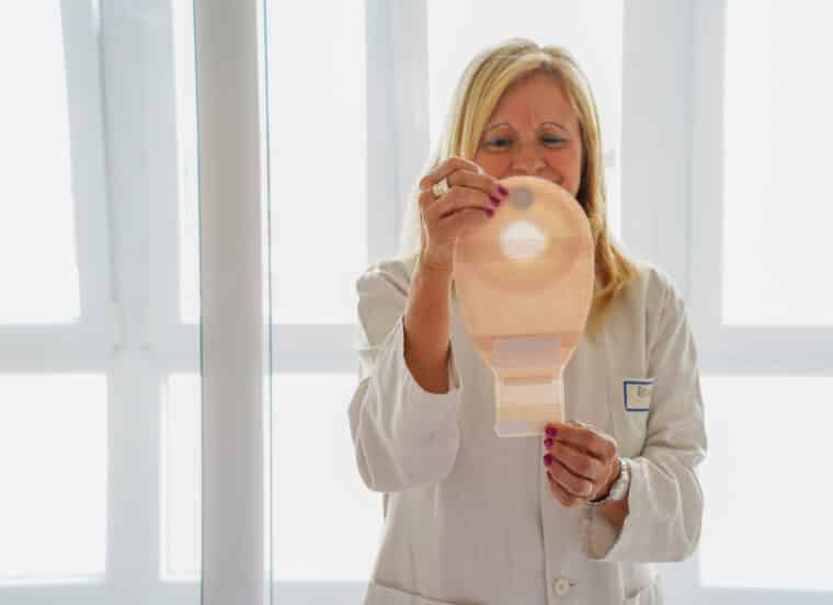 Kako je živeti s stomo?