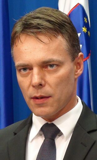 prof. dr. Henrik Gjerkeš